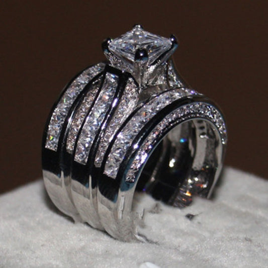 White Zircon Commemorative Women's Love Ring